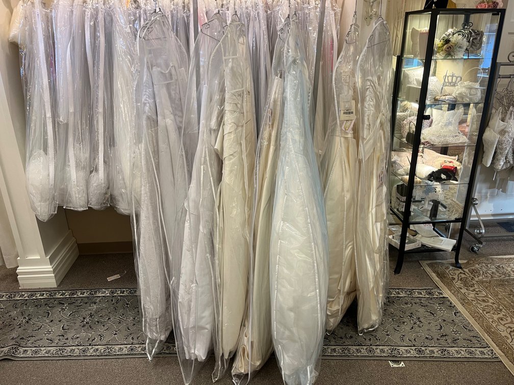 Size 14 Wedding Gowns