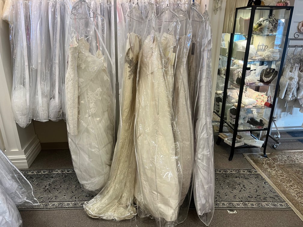 Size 12 Wedding Gowns