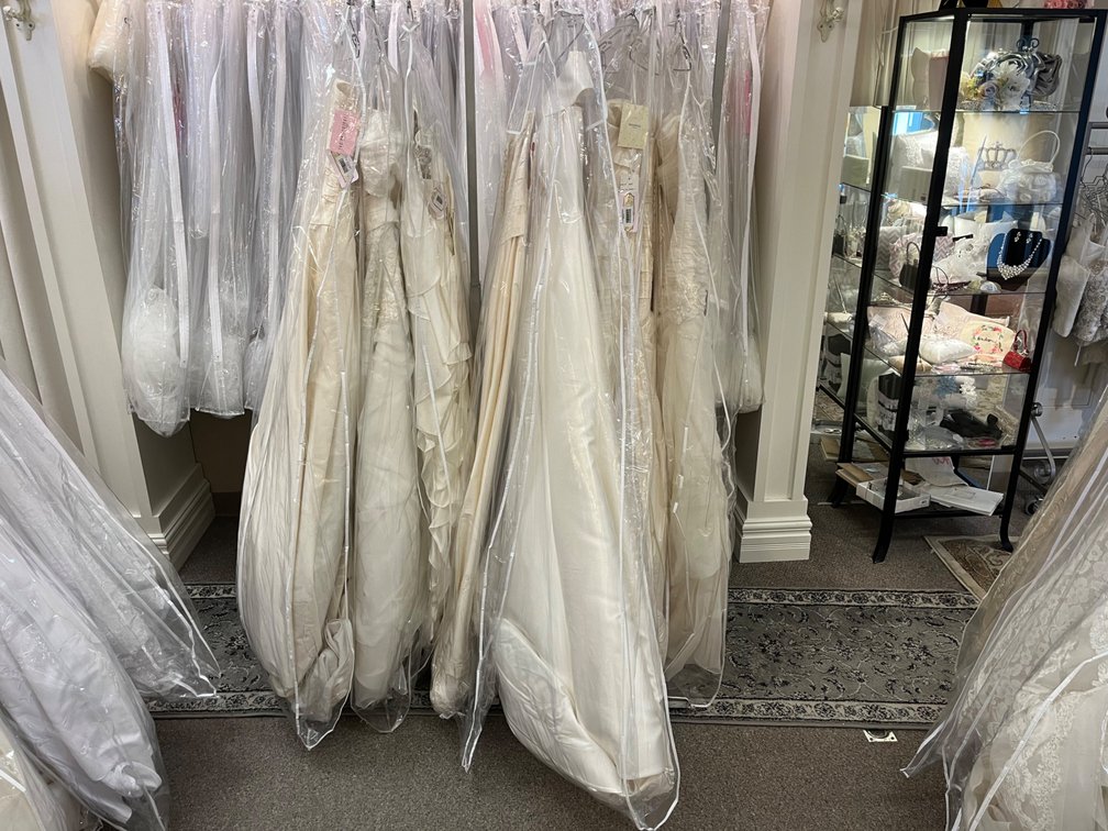 Size 12 Wedding Gowns