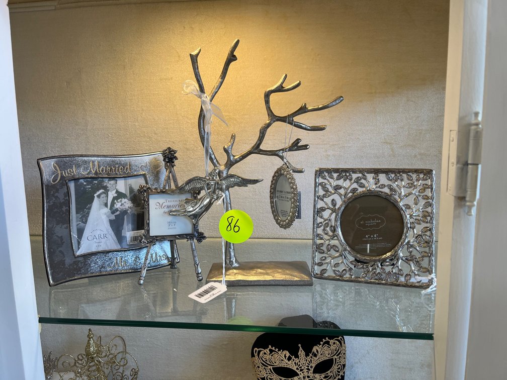 Frames and Necklace Tree