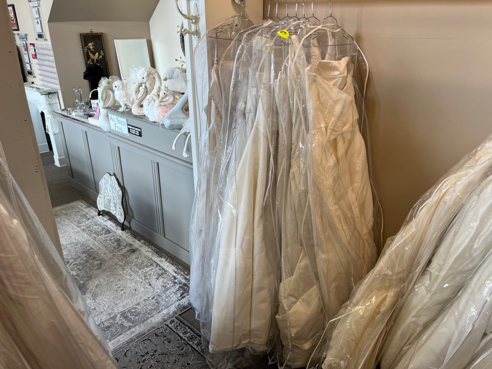 Size 14 Wedding Gowns