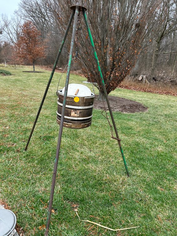 Tripod cooking stand with two pots