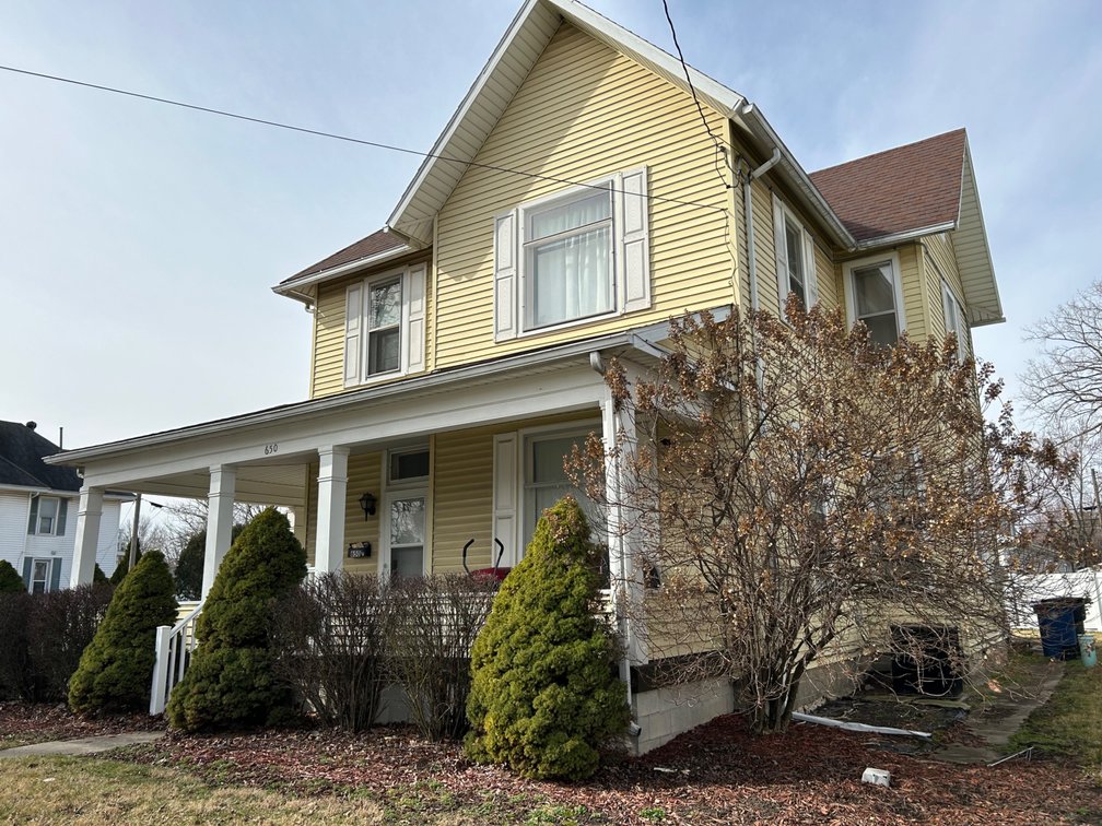 Image for Duplex in Bowling Green, OH  43402
