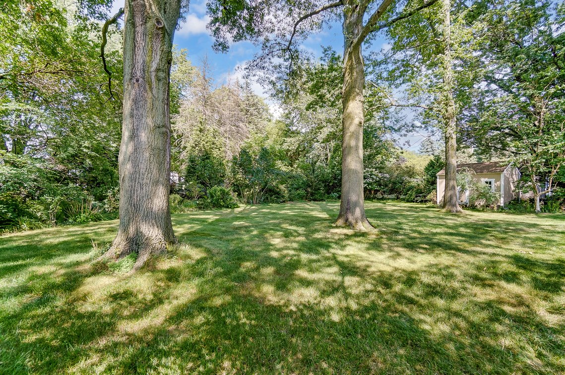 Image for 1308 Brownwood Dr, Bowling Green, OH  43402