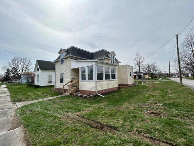 317 N SECOND ST, NORTH BALTIMORE, OH 45872