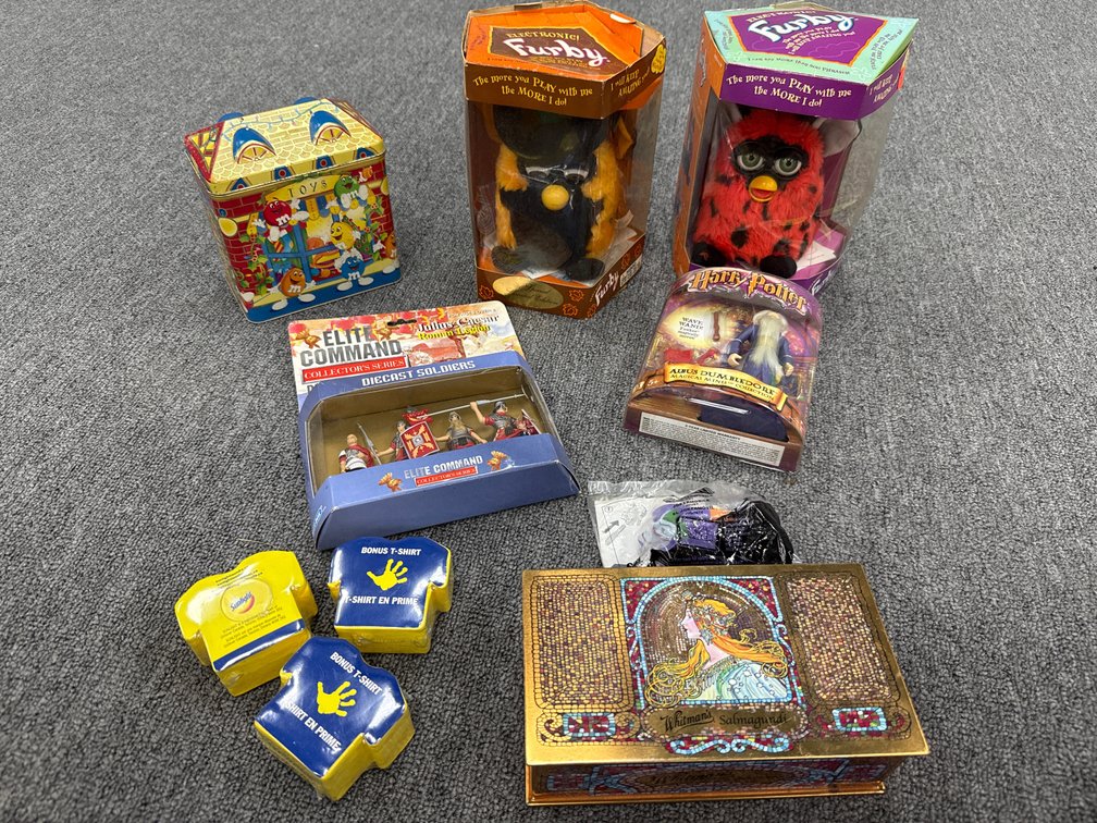 Furby -Mixed Vintage Toys & Collectibles Lot