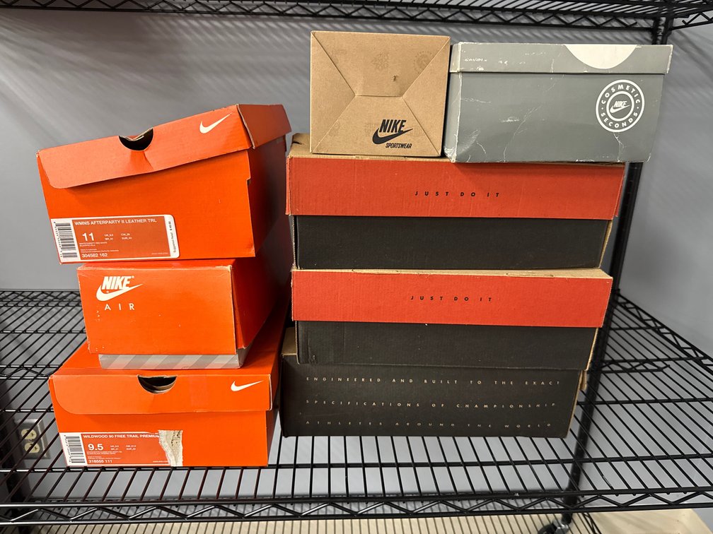 Nike Assorted Sneakers and Sandals Lot (8)