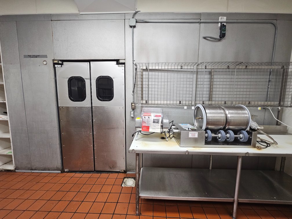 Louisville 7'x15'x9' Walk-In Cooler with BOHN Evaporator