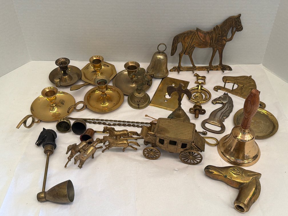Assorted Vintage Brassware & Equine Decor