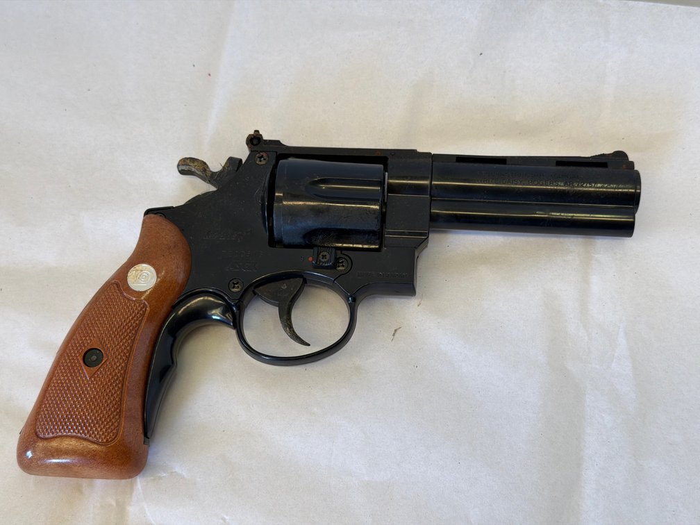 Daisy Replica Revolver