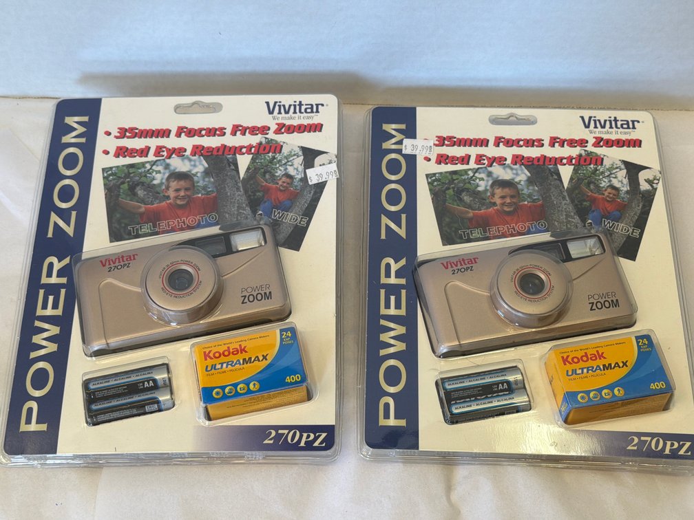 NEW Vivitar 270PZ 35mm Point and Shoot Cameras