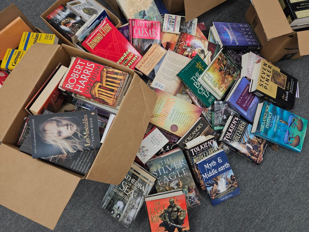 Assorted Fiction, Fantasy & Reference/Cook Books