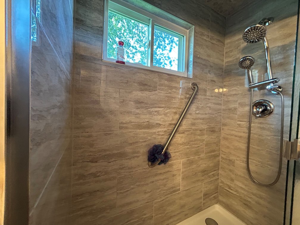 Image for 247 Eberly Ave, Bowling Green, OH 43402