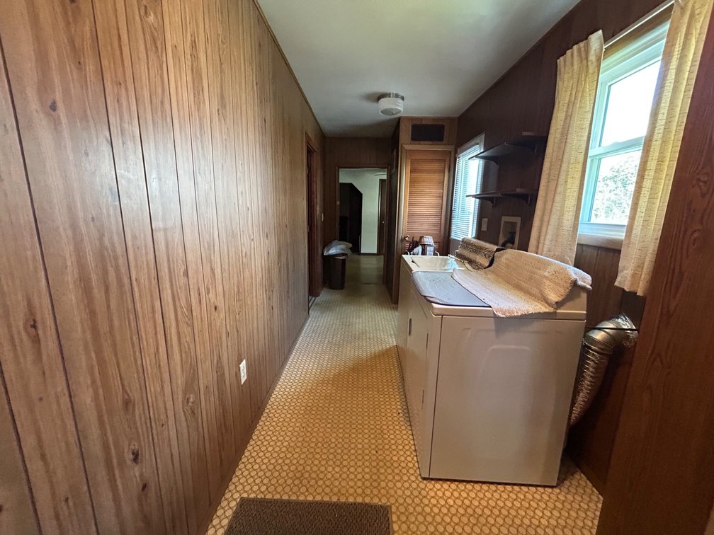 Image for 247 Eberly Ave, Bowling Green, OH 43402