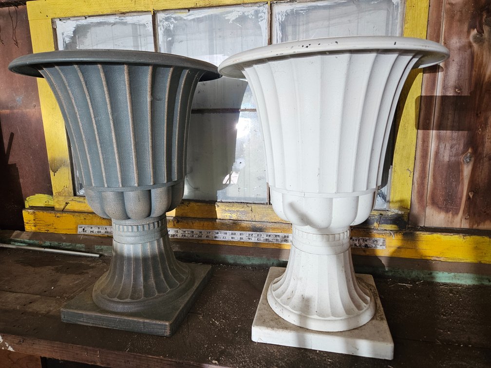 Fluted Pedestal Urn Planters