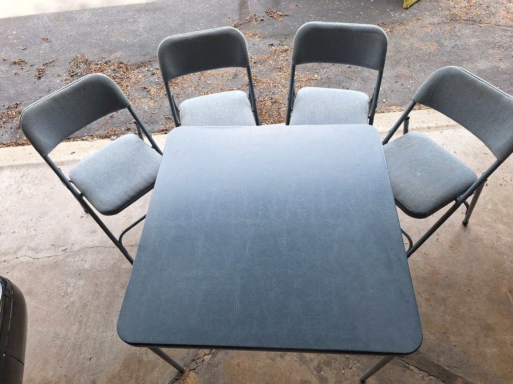 Samsonite Model 400493 Folding Table & Chair Set