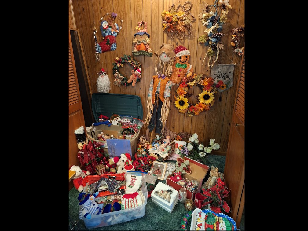 Assorted Seasonal Holiday Decor