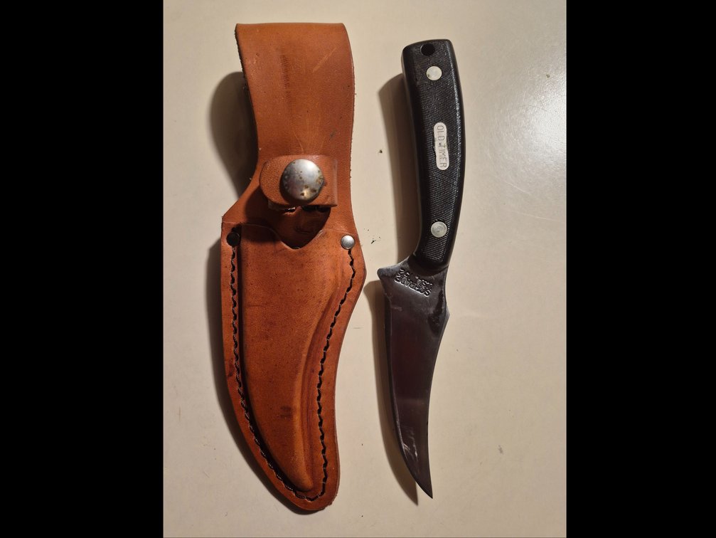 Schrade Old Timer 152 Fixed Blade Knife with Sheath