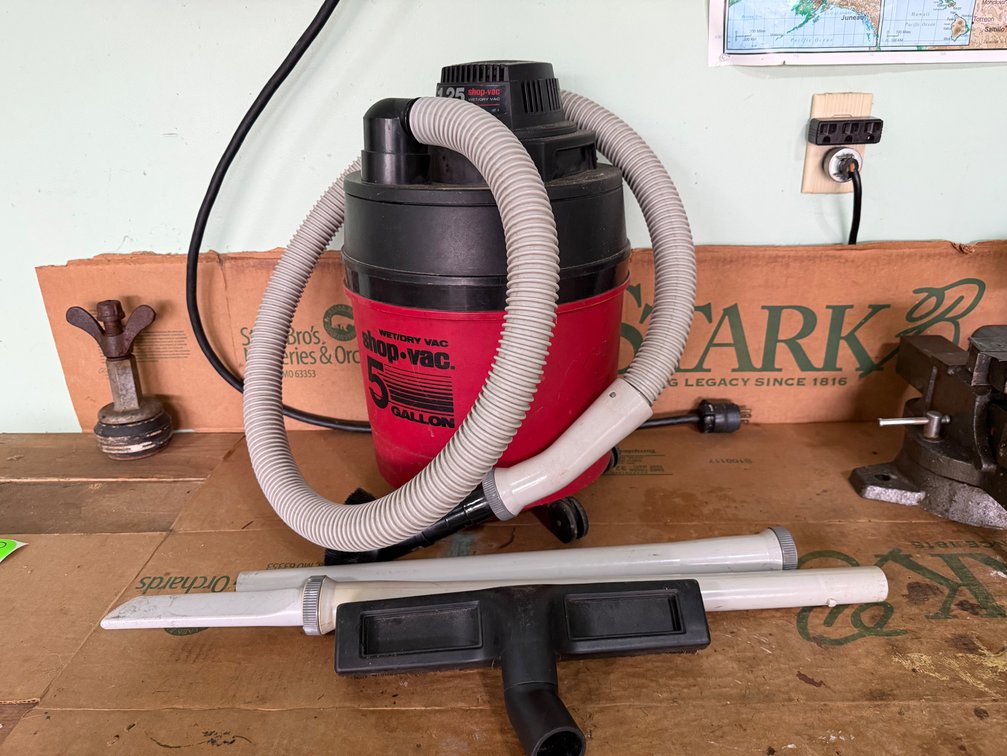 Shop-Vac 5 Gallon Wet/Dry Vacuum