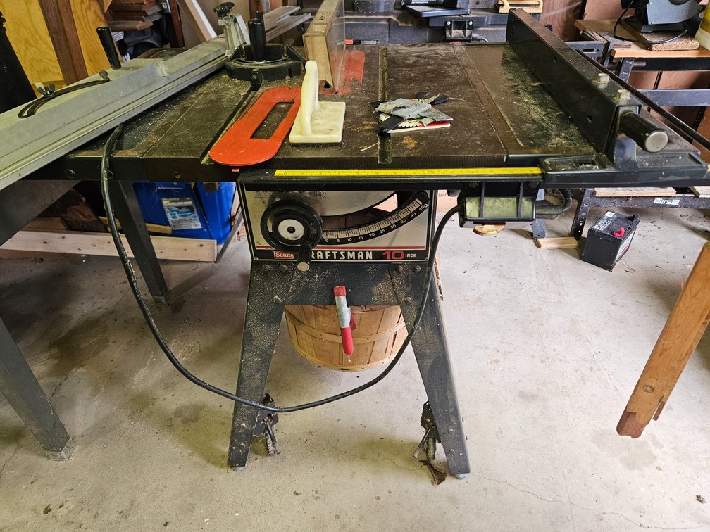 Sears Craftsman 10-Inch Table Saw with Stand