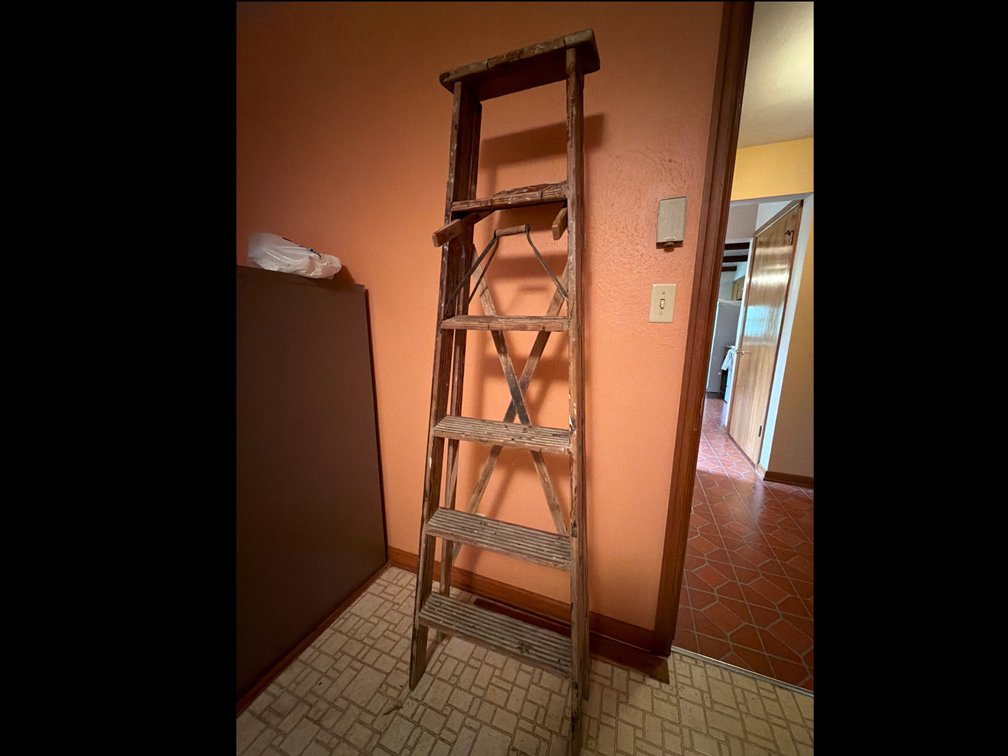 Wooden Folding Stepladder