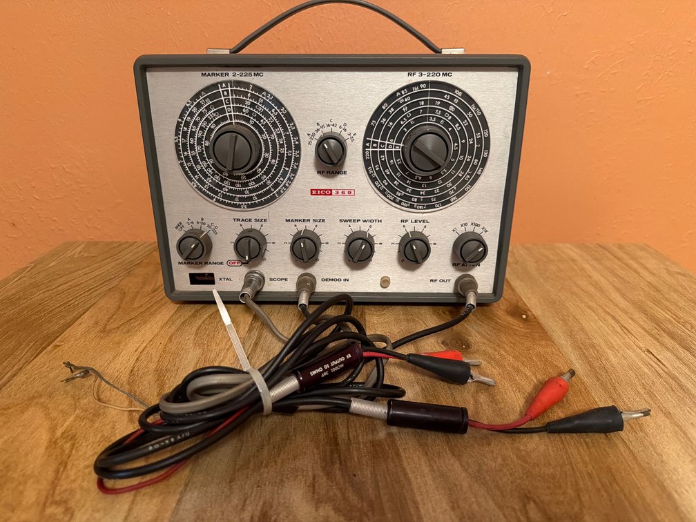 EICO 369 Sweep Marker Generator with Test Leads