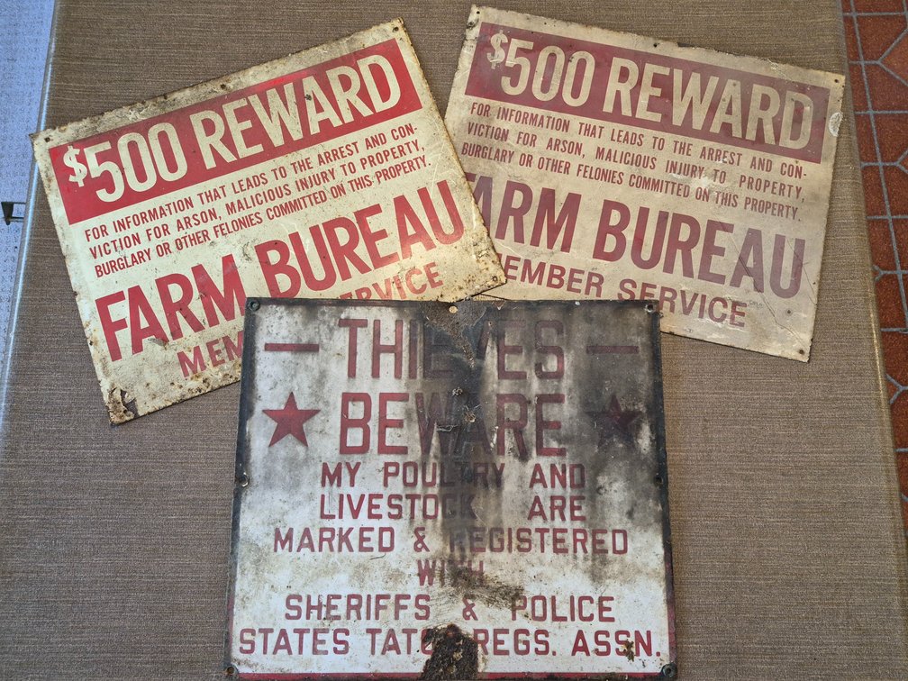 Metal Farm Bureau Reward and Livestock Warning Signs