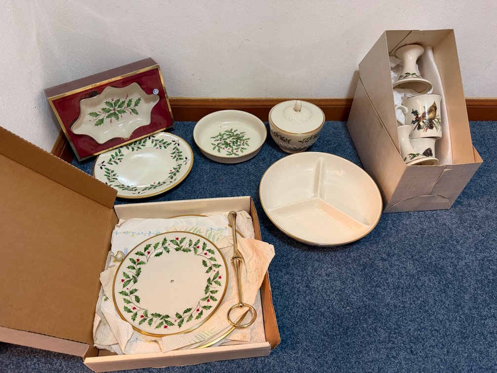 Lenox Holiday Porcelain Tableware and Serving Pieces