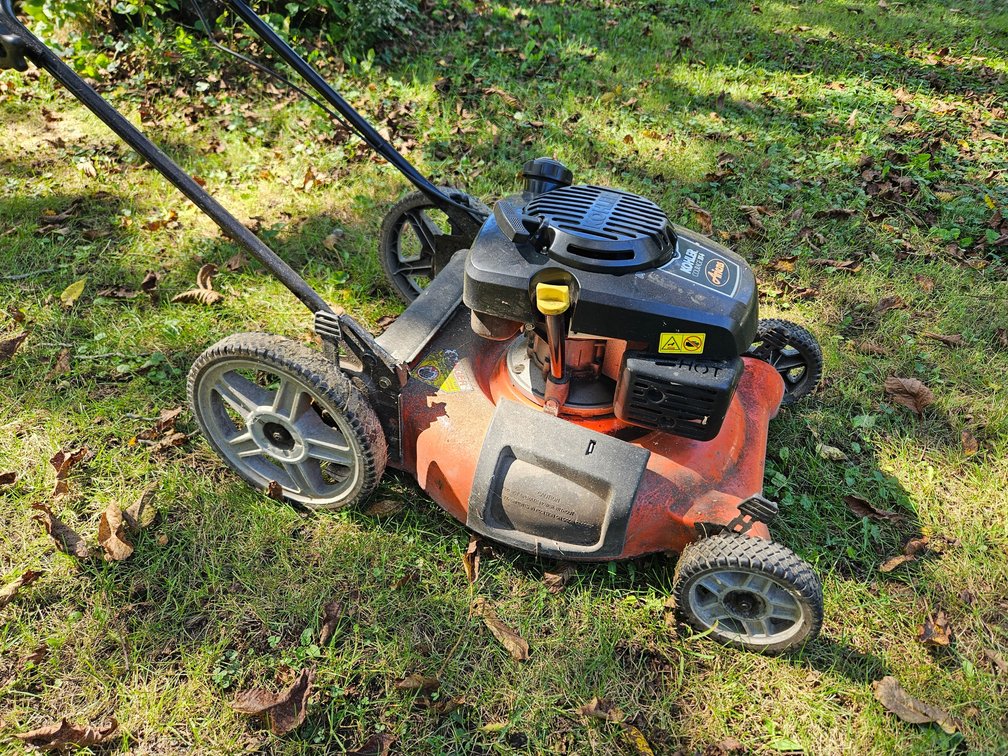 Ariens Walk-Behind Lawn Mower with Kohler Courage XT-6 Engine