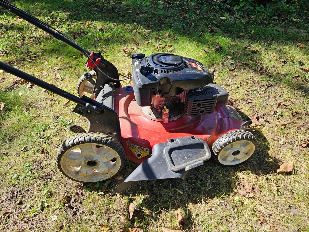 Toro Recycler 22 In FWD Lawn Mower with Kohler Engine