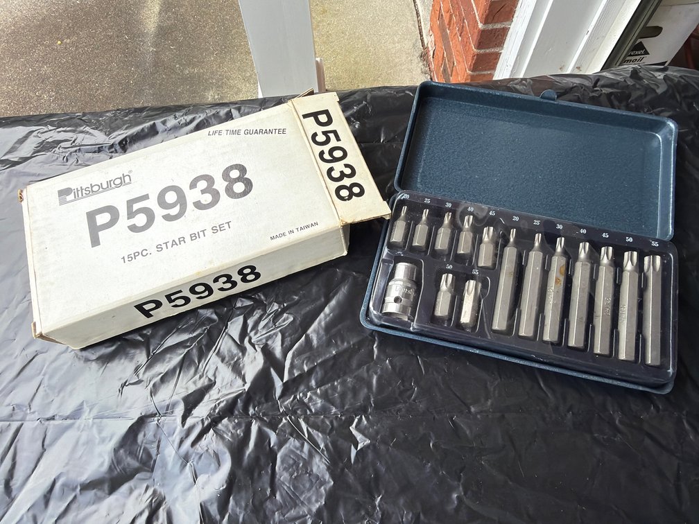 Pittsburgh Star Bit Set with Metal Case