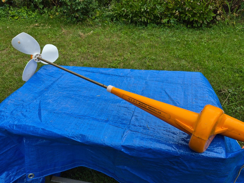 Model 3010L 12V D.C. Marine Propeller