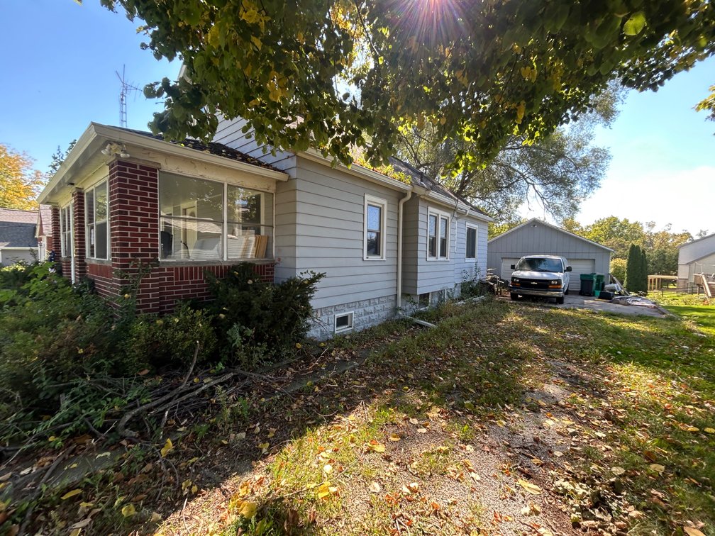 Image for 1015 Elm Tree Rd, Rossford, OH 43460