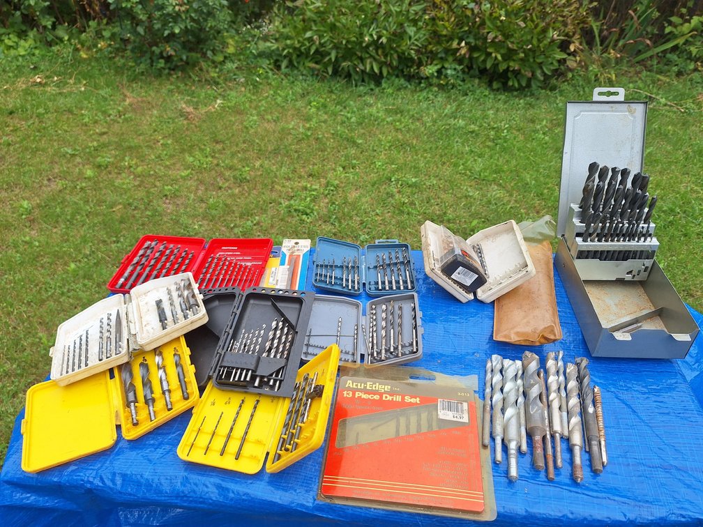 Drill Bit Sets, Loose Drill Bits, and Accessories