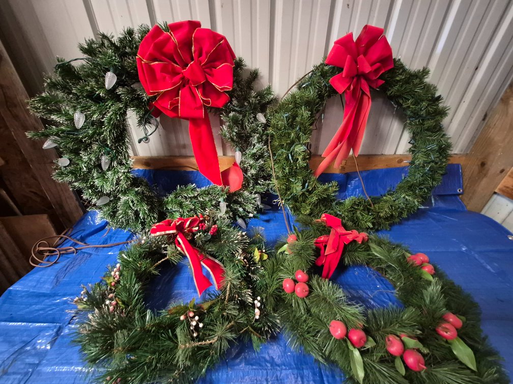 Outdoor Evergreen Wreaths
