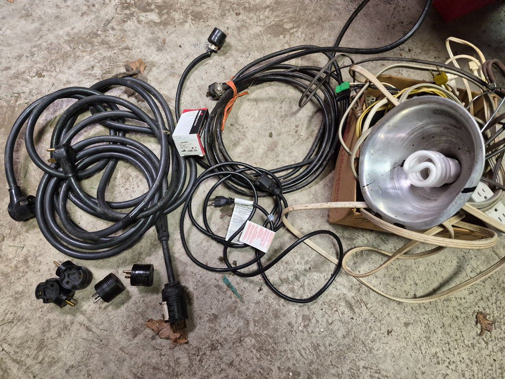 Heavy-Duty Electrical Cords, Plugs, and Clamp Work Light