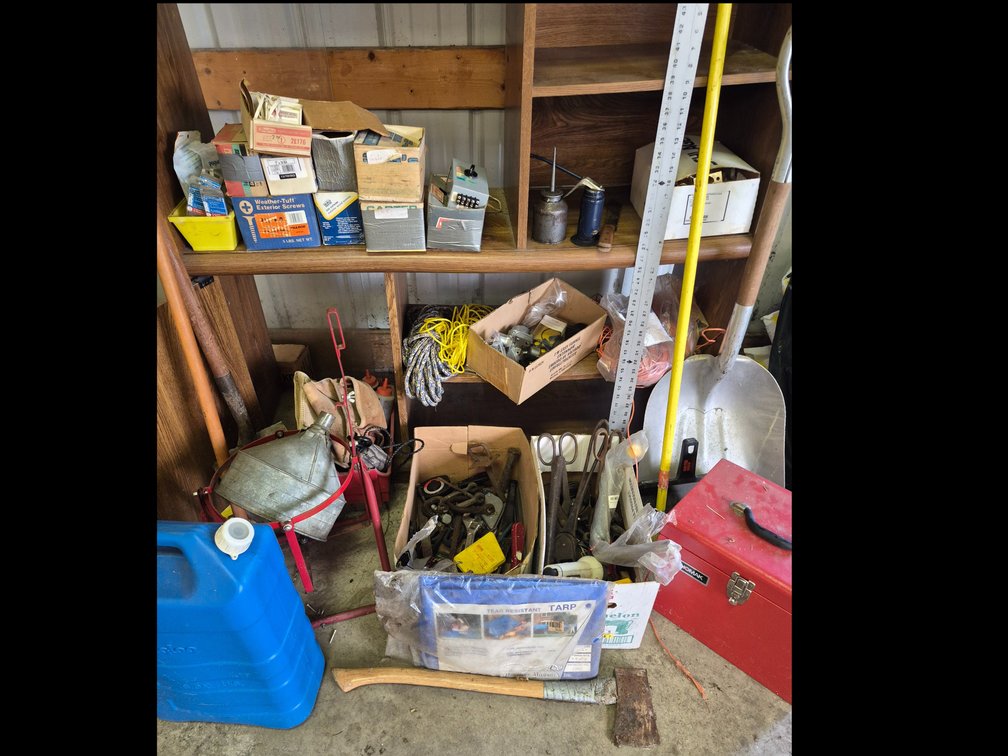 Barn variety Lot