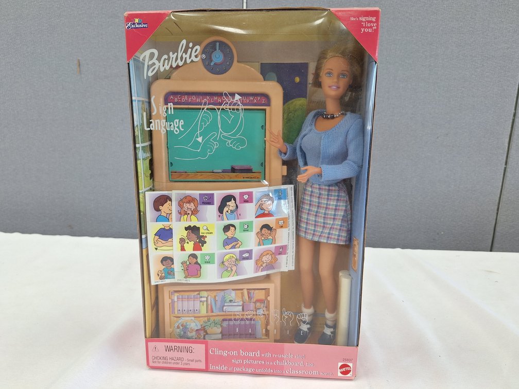 Mattel Barbie Sign Language Doll 25837