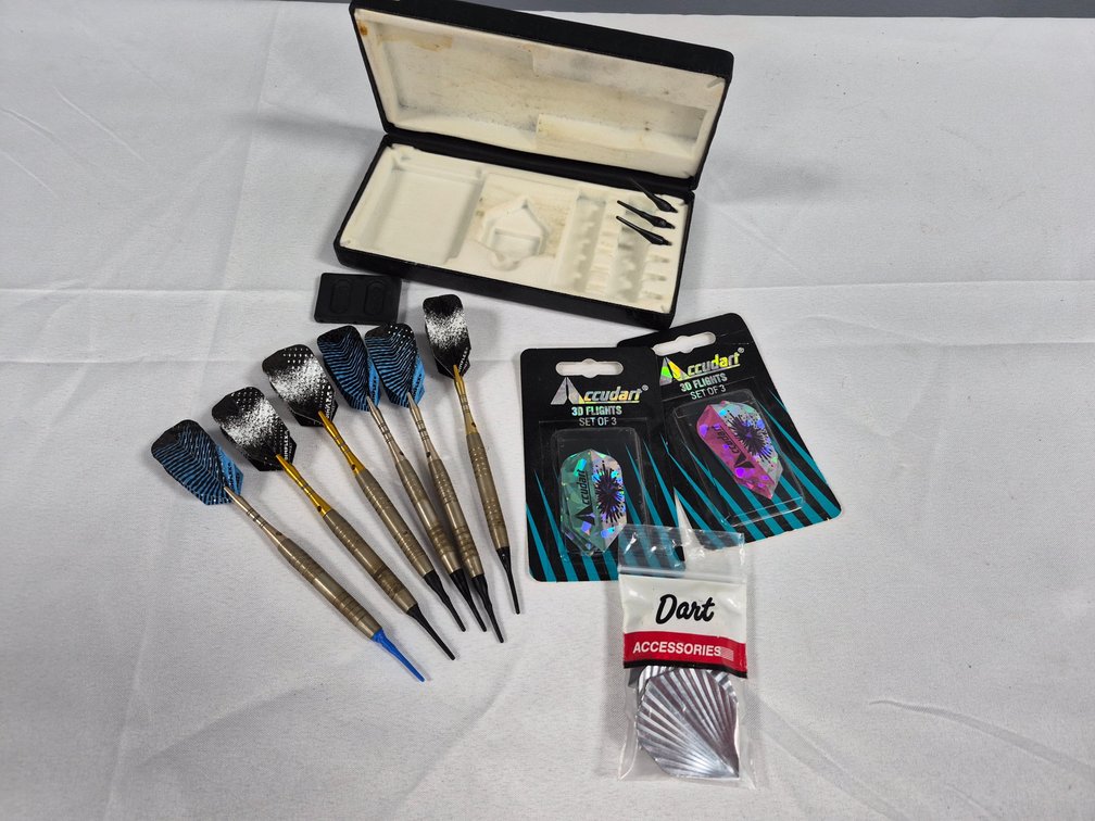Soft-Tip Darts with Case and Accessories