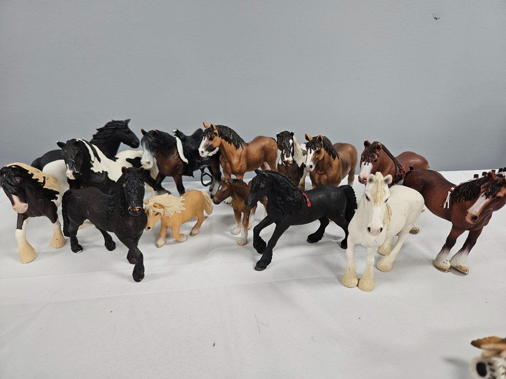 Schleich Draft  Model Horse Figurines