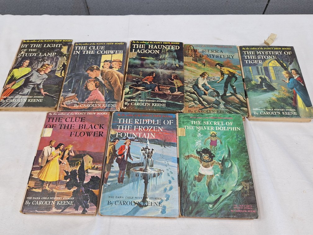 Grosset & Dunlap Carolyn Keene Dana Girls Mystery Books