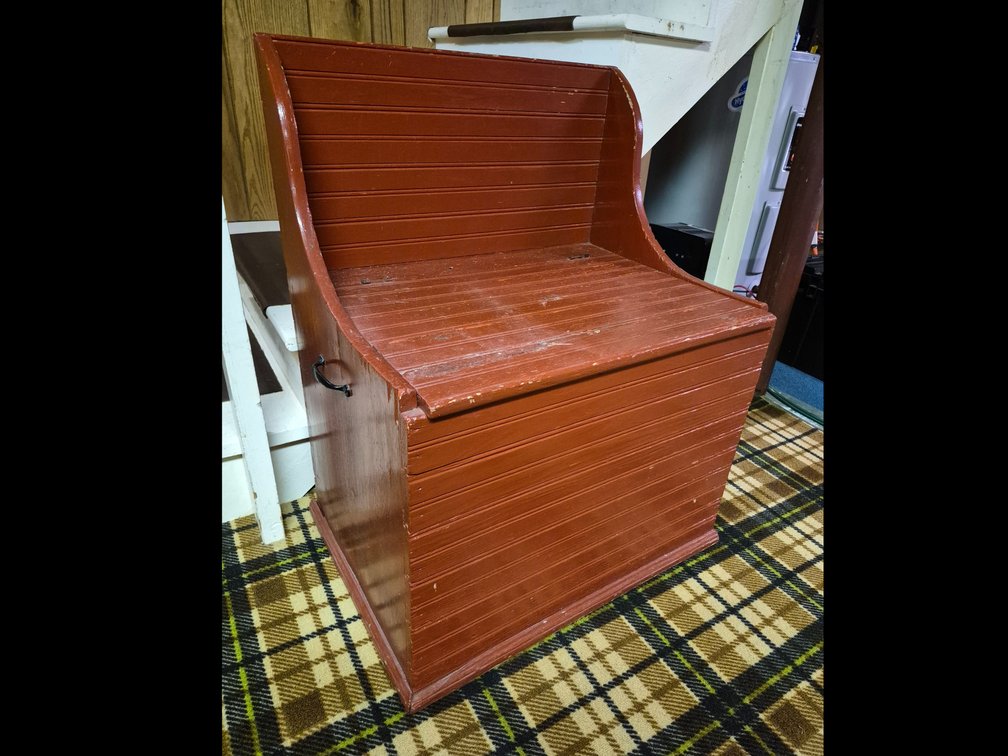 Reddish-Brown Painted Wood Beadboard Storage Bench