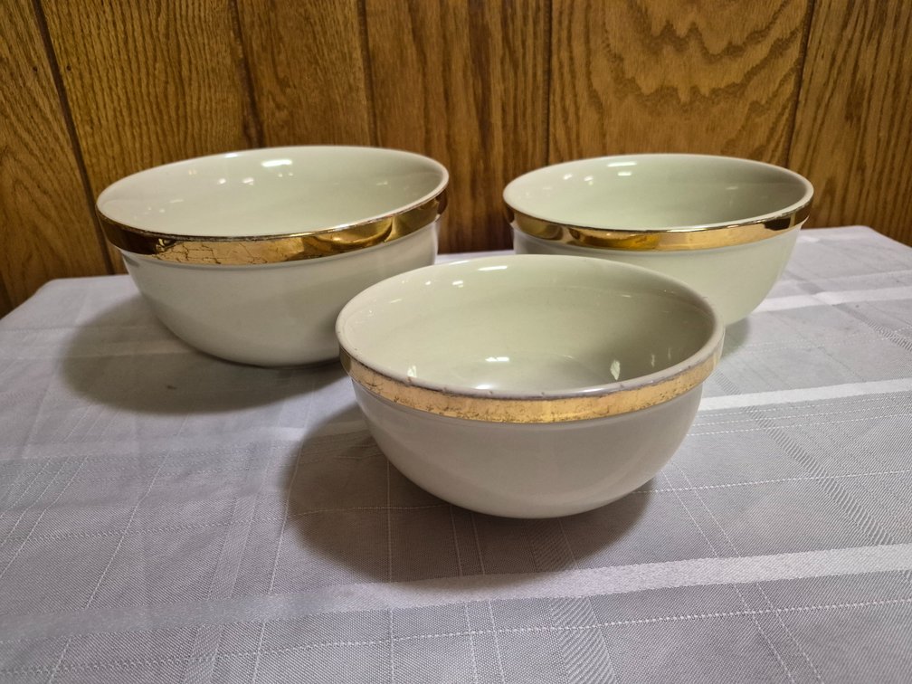 Hall's Graduated Ceramic Mixing Bowls with Gold Rims