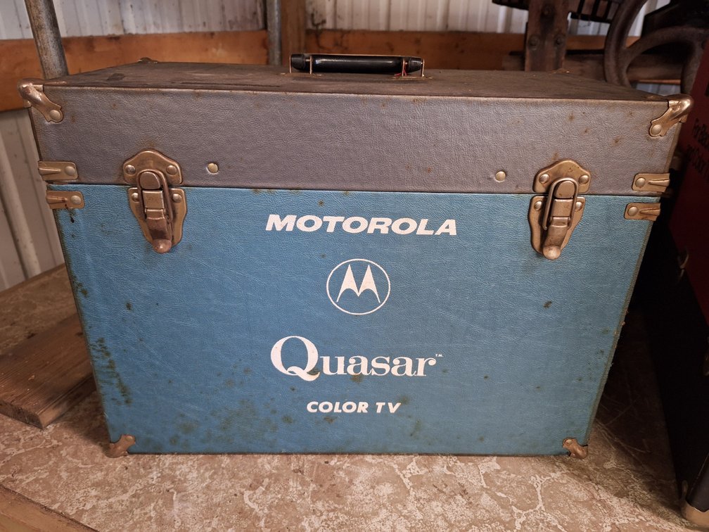 Motorola Quasar Color TV Service Case, Boards, and Tubes