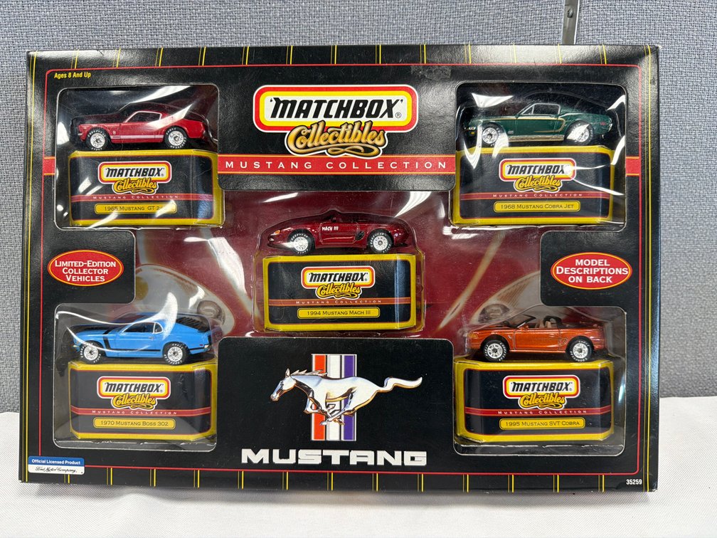 Matchbox Collectibles Mustang Collection 5-Car Die-Cast Set