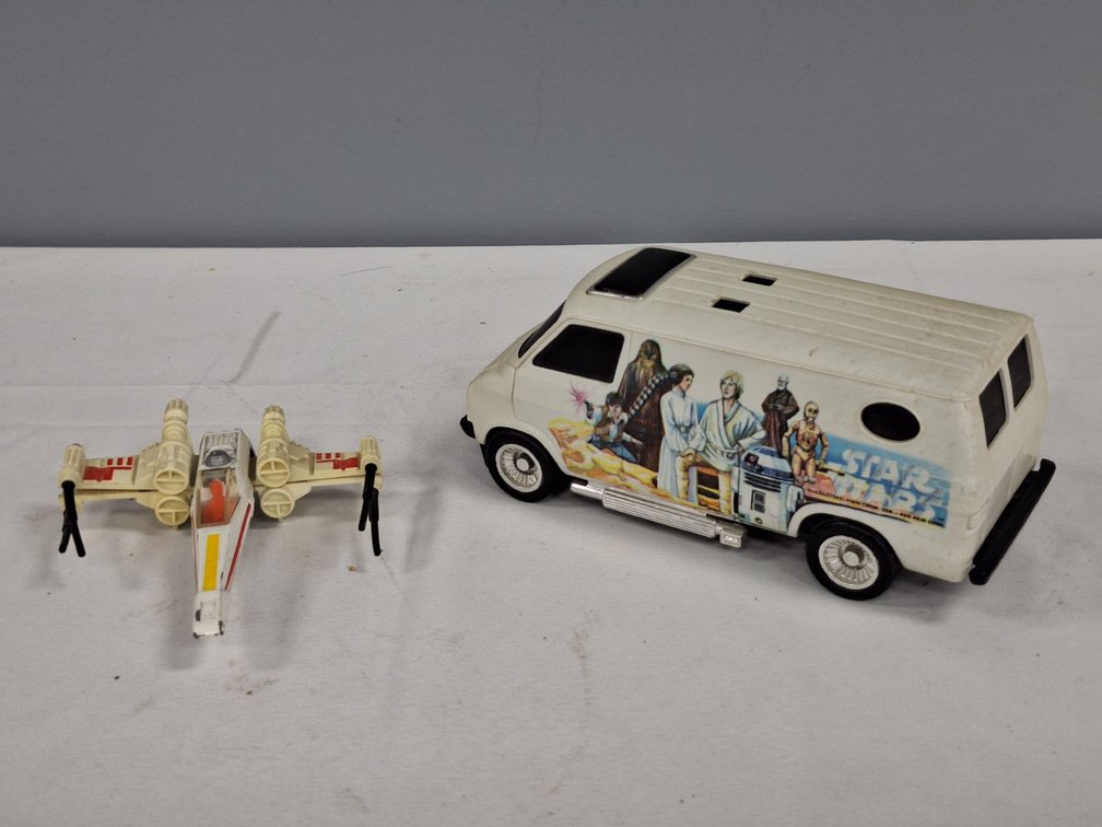 Star Wars Custom Toy Van and Die-Cast X-Wing Fighter