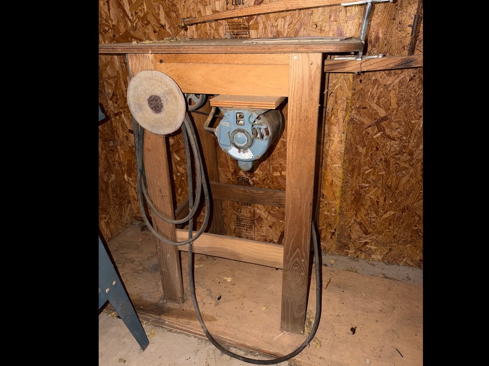 The Tool Company Kit Scroll Saw on Stand with Motor