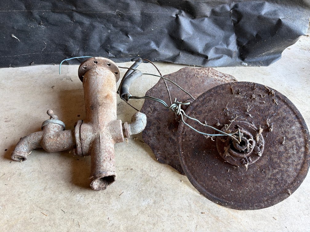 Cast Iron Pump Pipe Assembly and Agricultural Disc Blades