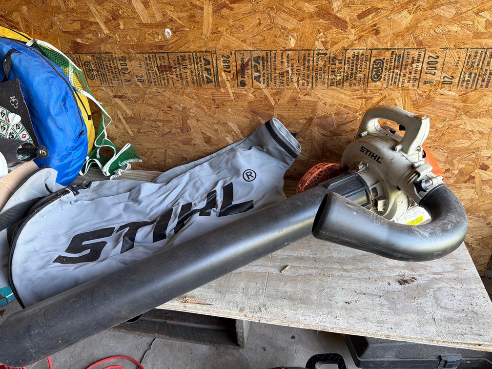 STIHL Gas Blower and Vacuum with Collection Bag