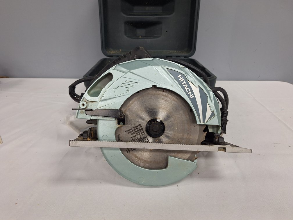 Hitachi C 7BMR 7-1/4 in Circular Saw with Hard Case